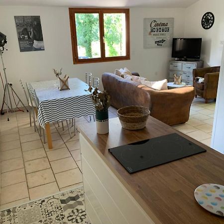 Logement Mabouya Lägenhet Brignoles Exteriör bild